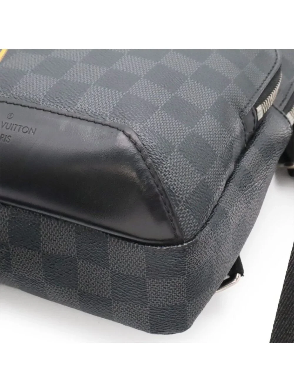Louis Vuitton Damier Graphite Avenue Sling Bag Travel